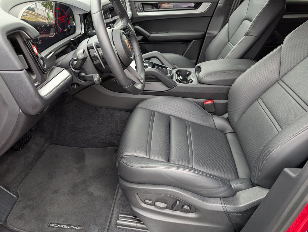 2025 Porsche Cayenne Coupe Base - Photo 20