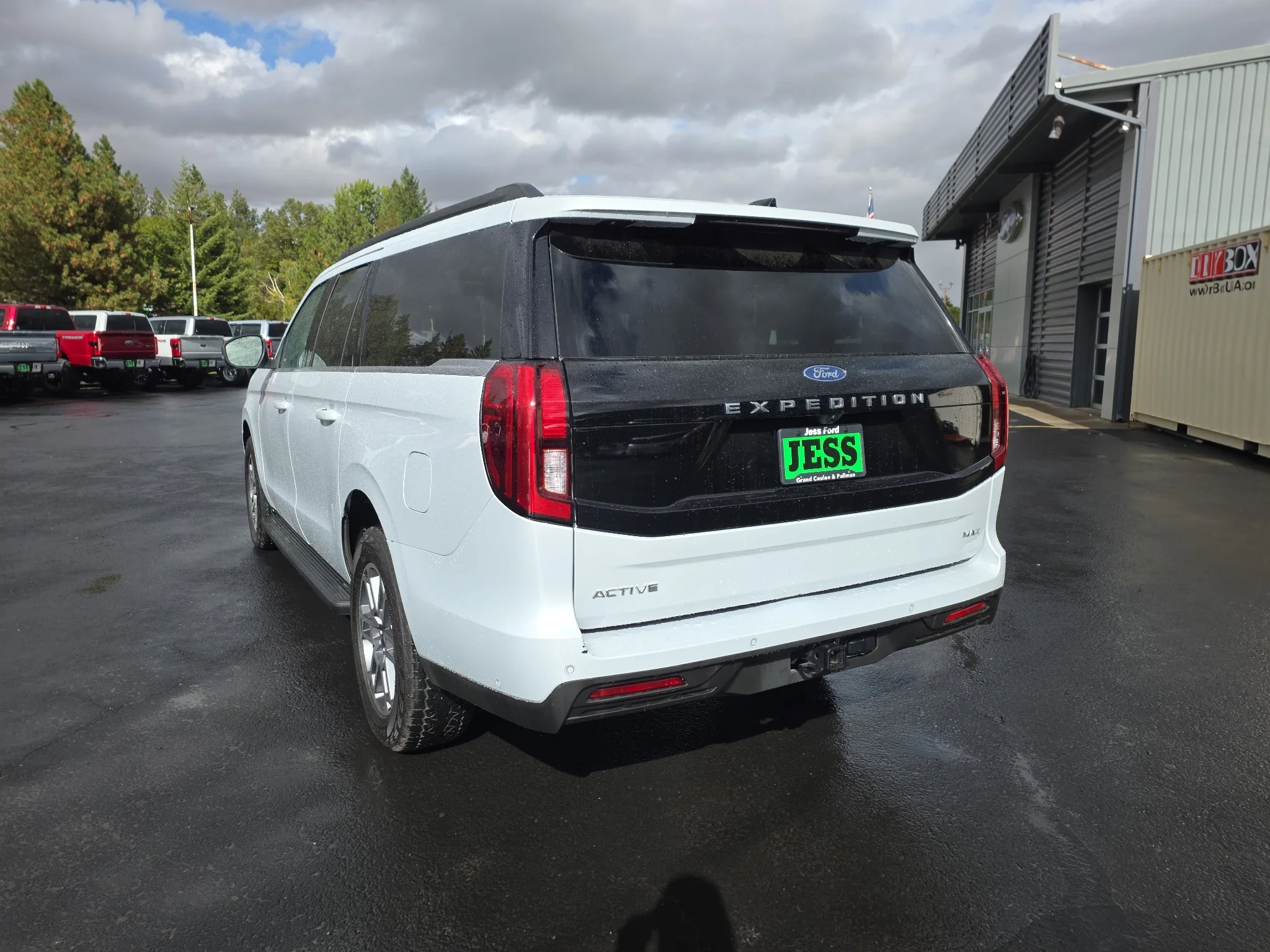 Certified Used 2025 Space Silver Ford Active image 21