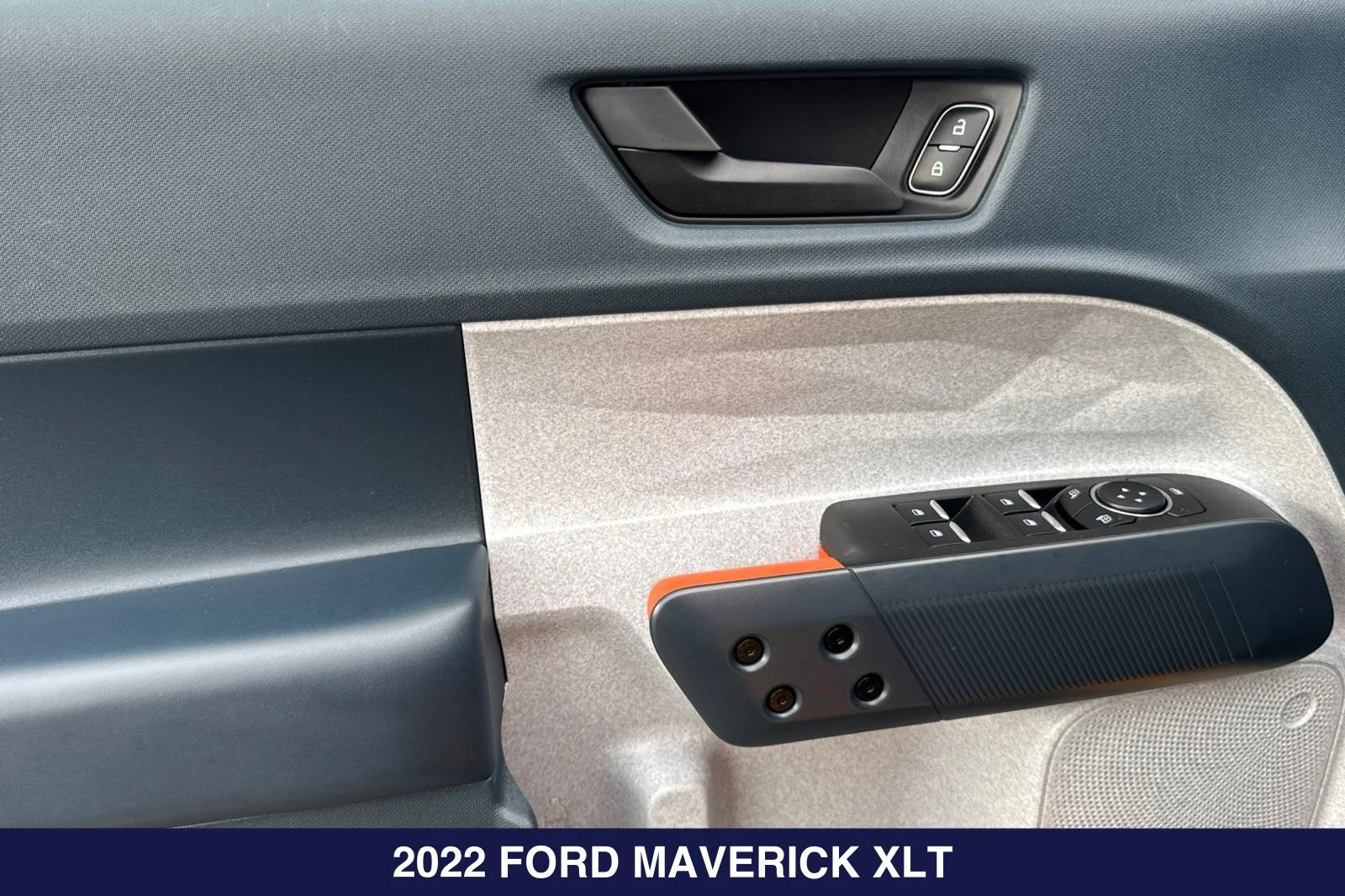 Certified Used 2022 Orange Ford XLT image 12