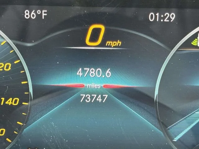 Used 2020 Gray Mercedes-Benz GLB 250 image 26