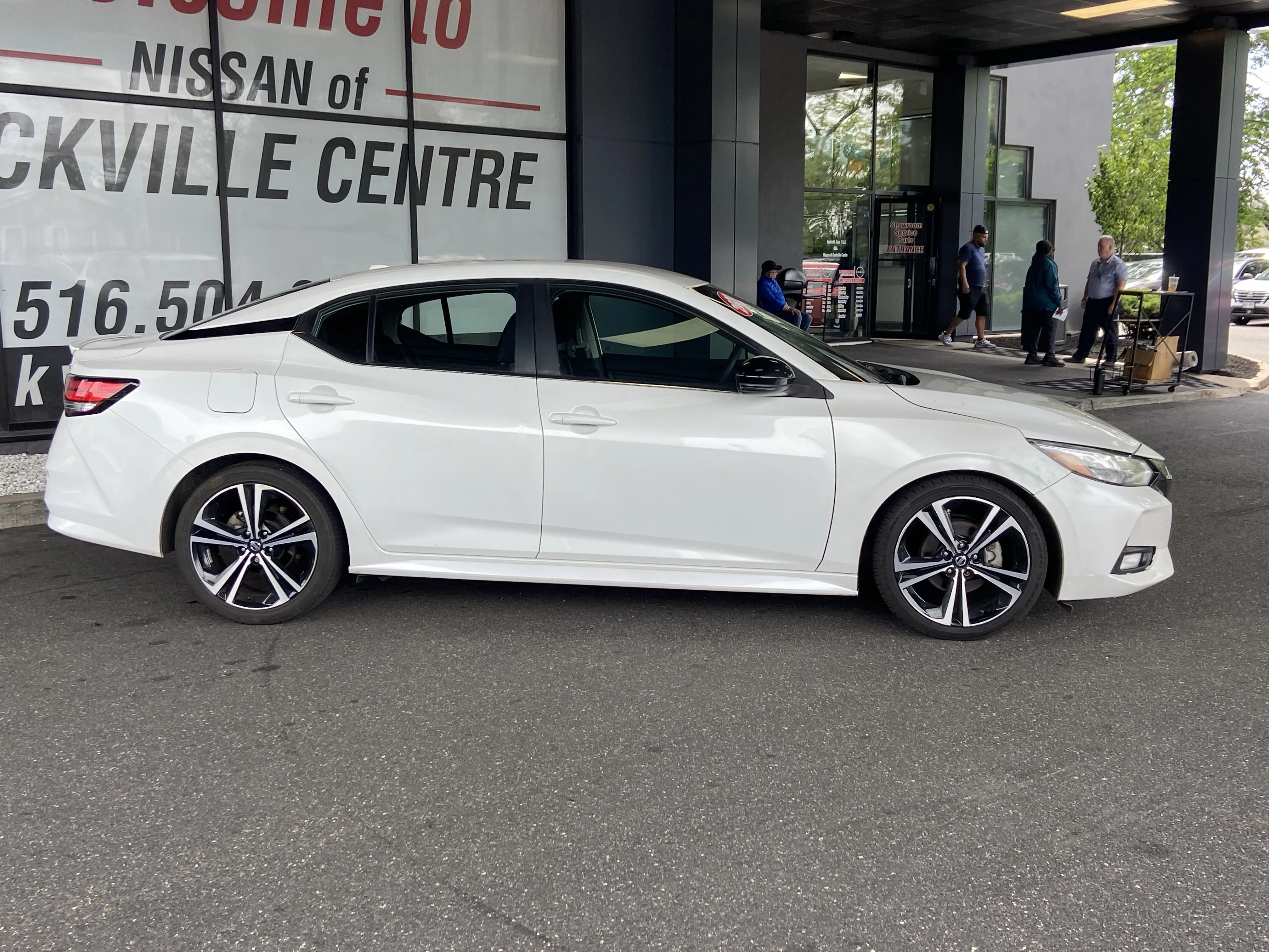Used 2020 Aspen White Tricoat Nissan SR image 4