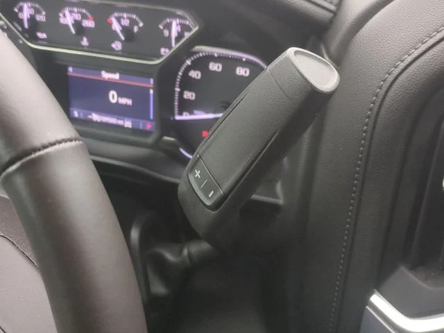 Used 2019 Red GMC SLE image 27