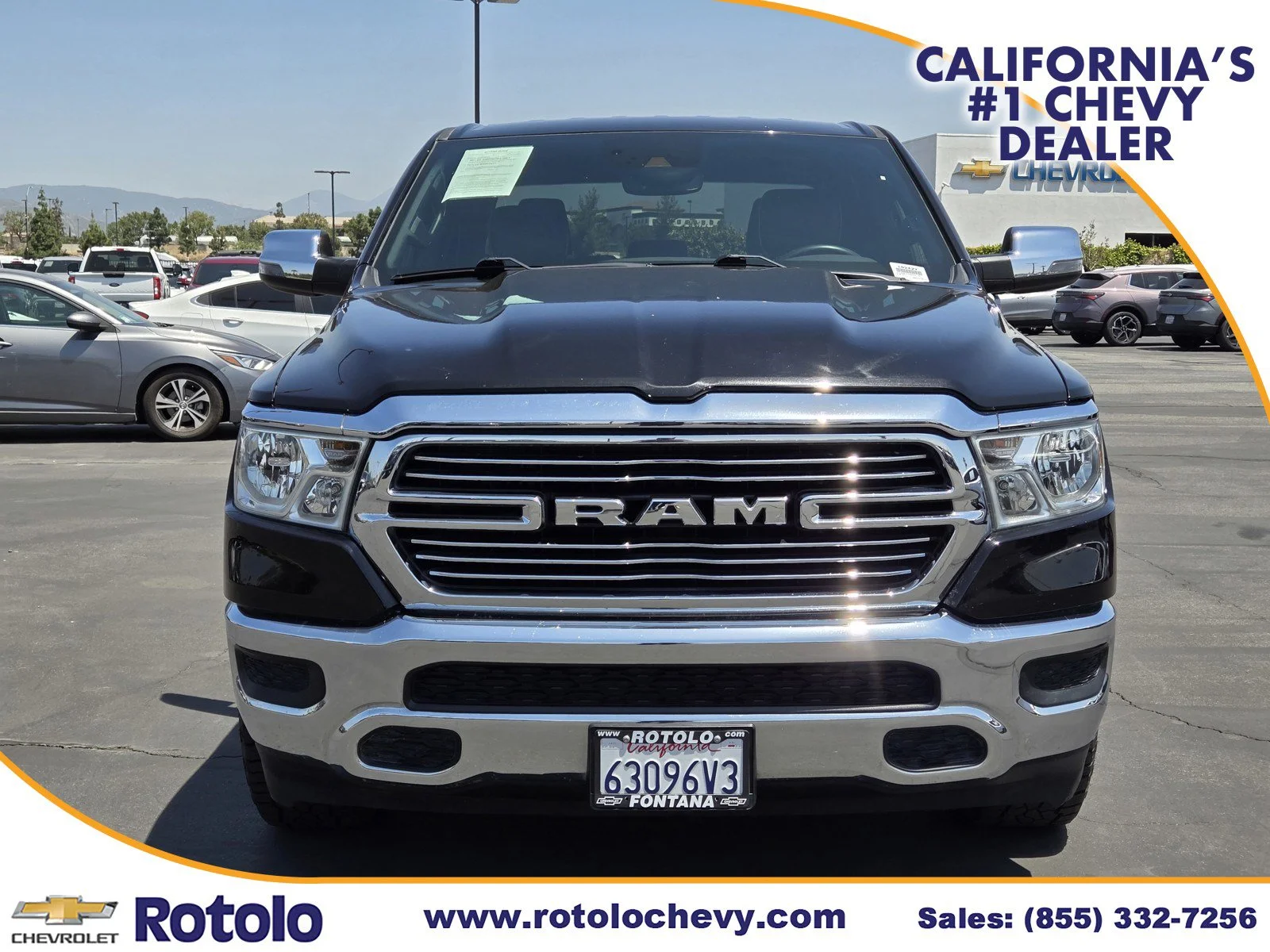 Used 2024 Diamond Black Crystal Pearlcoat Ram Laramie image 2