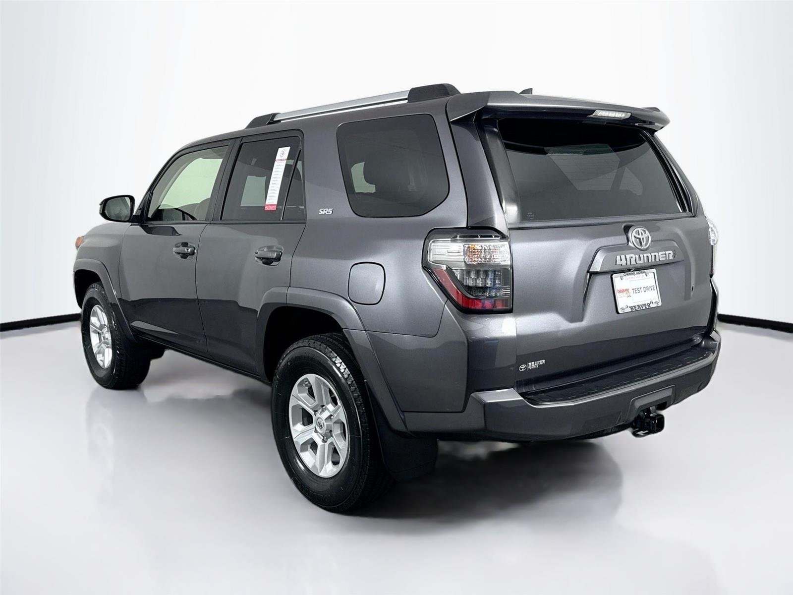 Used 2021 Magnetic Gray Metallic Toyota SR5 image 11