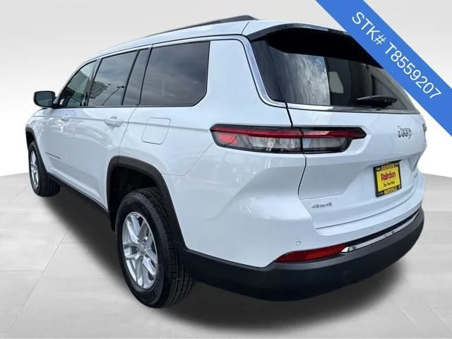 New 2026 Bright White Clear-Coat Exterior Paint Jeep Laredo image 5