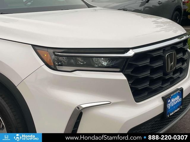 Certified Used 2023 Platinum White Pearl Honda EX-L image 9