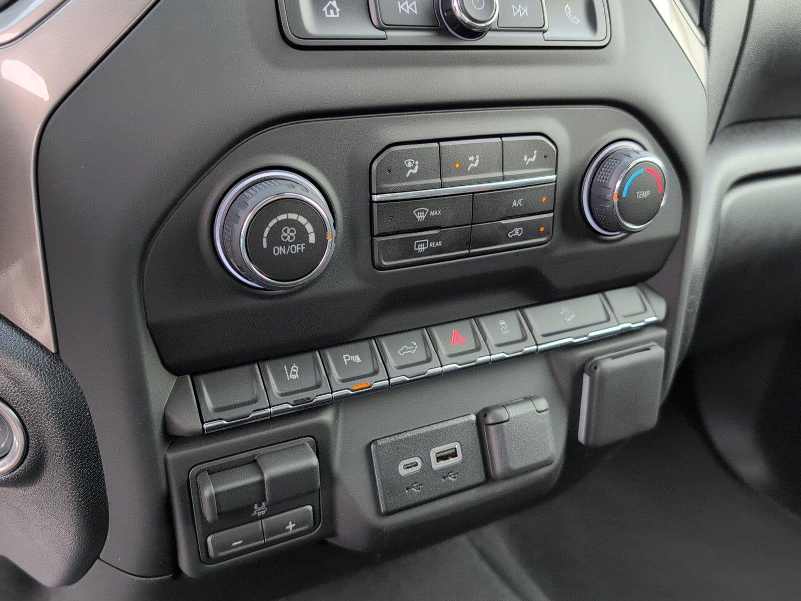2026 Chevrolet Silverado 2500 HD Custom - Photo 19