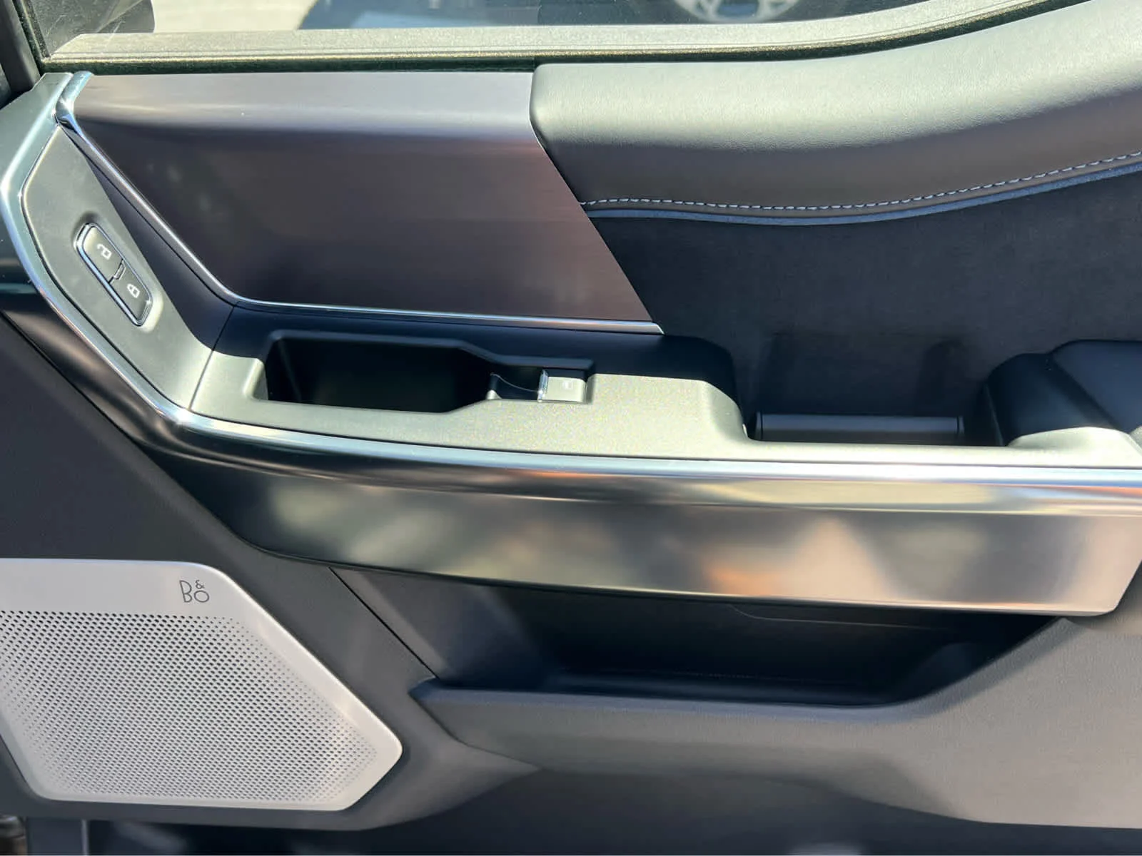 New 2026 Carbonized Gray Metallic Ford F-350® Platinum® image 19