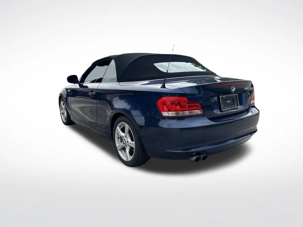 Used 2013 Deep Sea Blue Metallic BMW 128i image 6