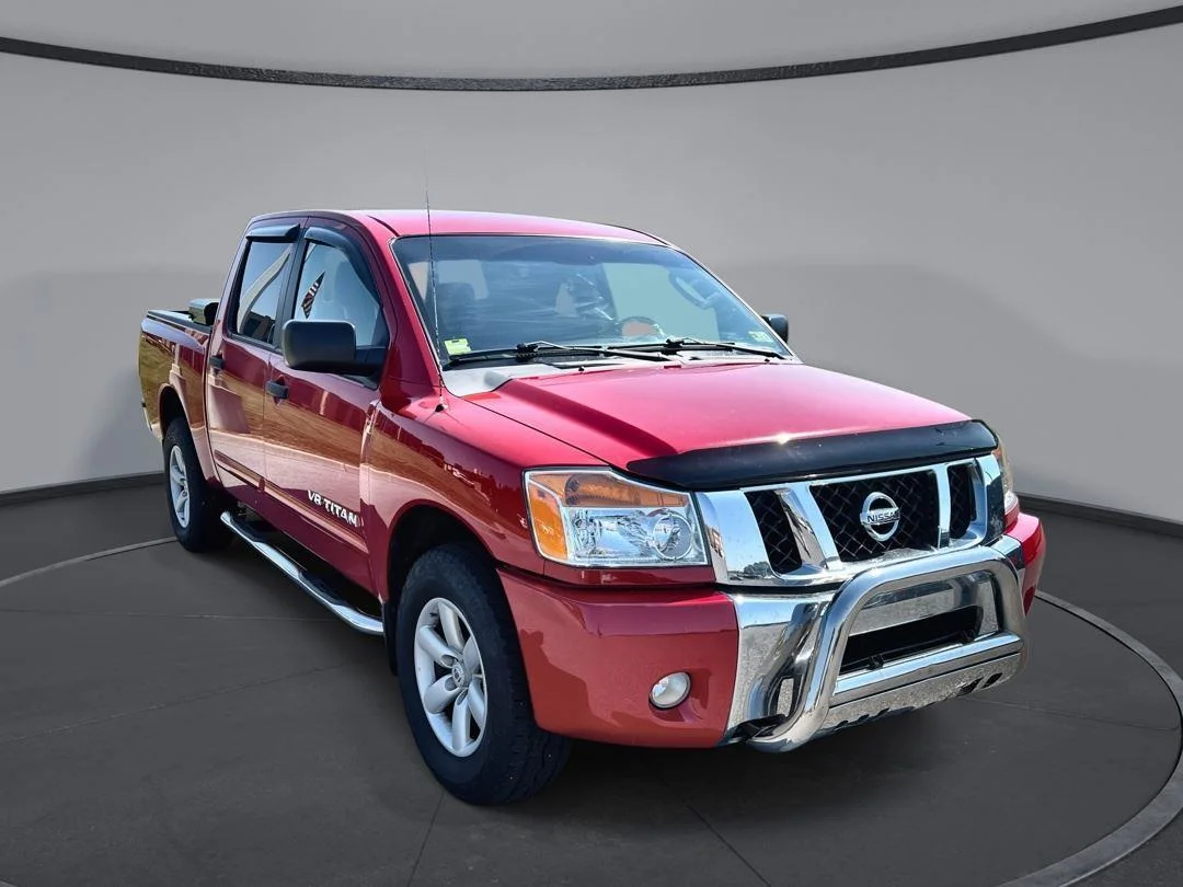2011 Nissan Titan SV 4X4 Crew Cab SWB's photo