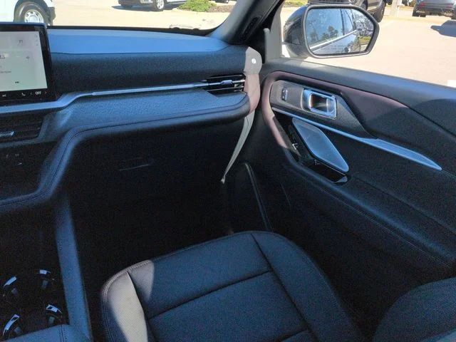 New 2026 Carbonized Gray Metallic Ford Platinum™ image 17