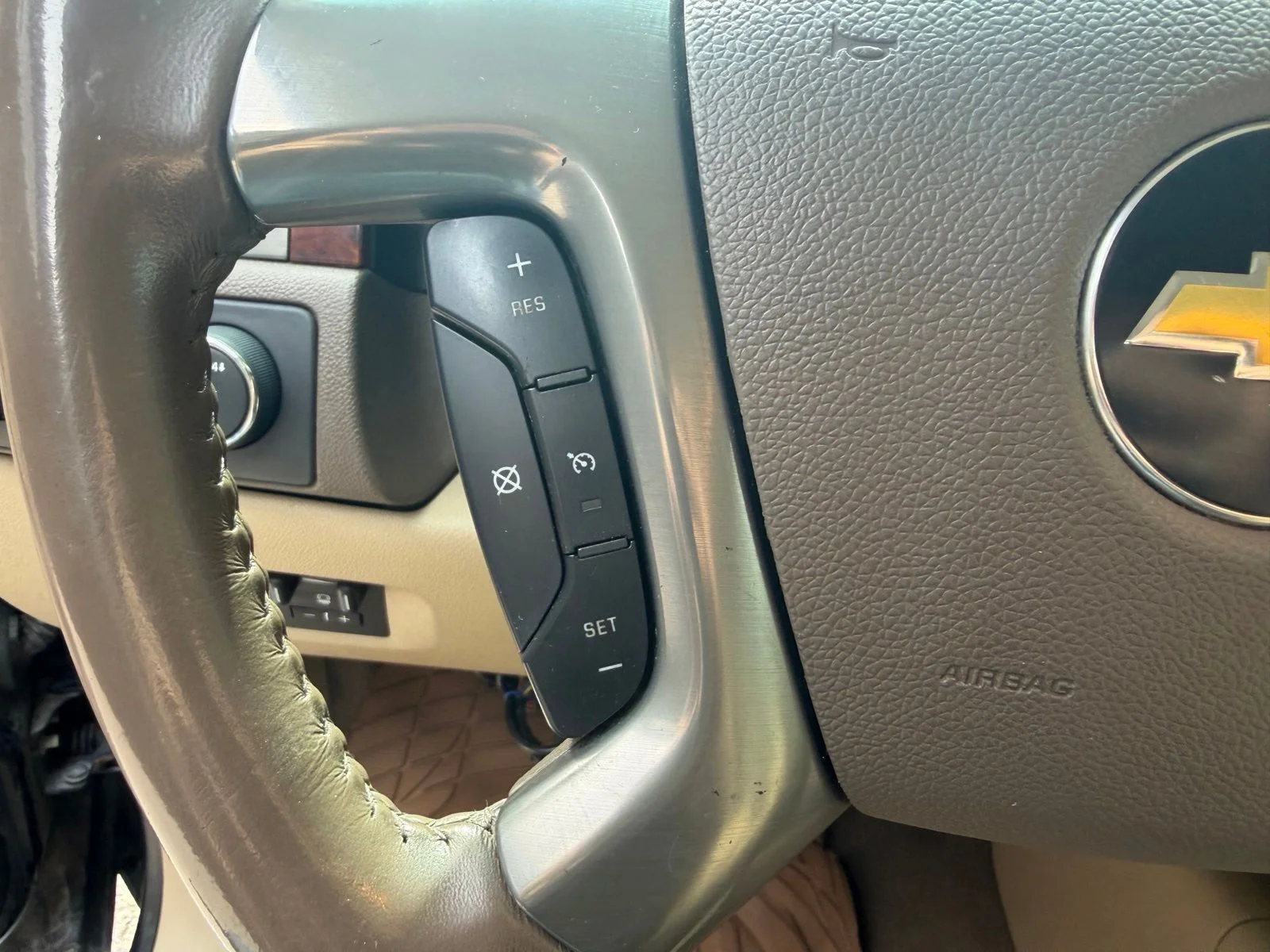 Used 2011 Black Chevrolet LTZ image 16