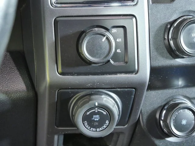 Certified Used 2019 Gray Ford XLT image 32