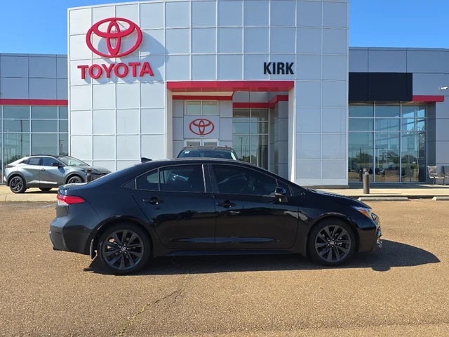 2025 Toyota Corolla SE