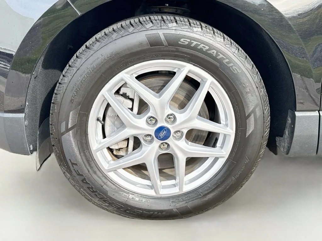 Certified Used 2024 Agate Black Metallic Ford SEL image 22