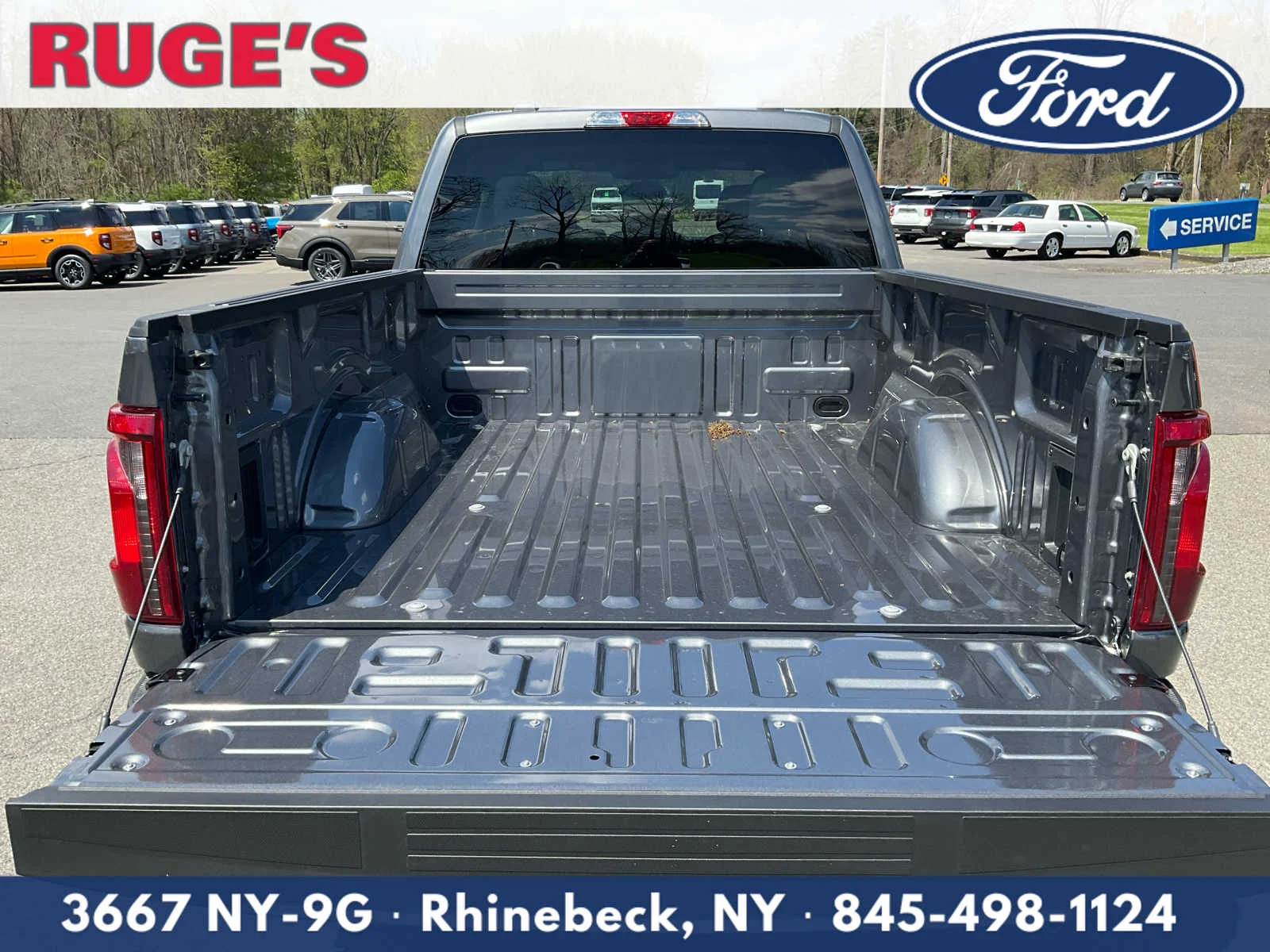 New 2026 Carbonized Gray Metallic Ford XLT image 14