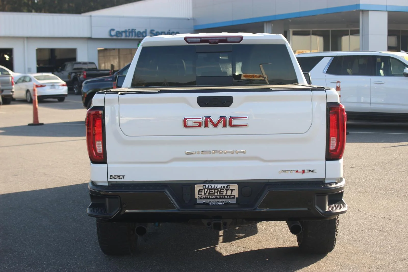Used 2024 Summit White GMC AT4X image 6