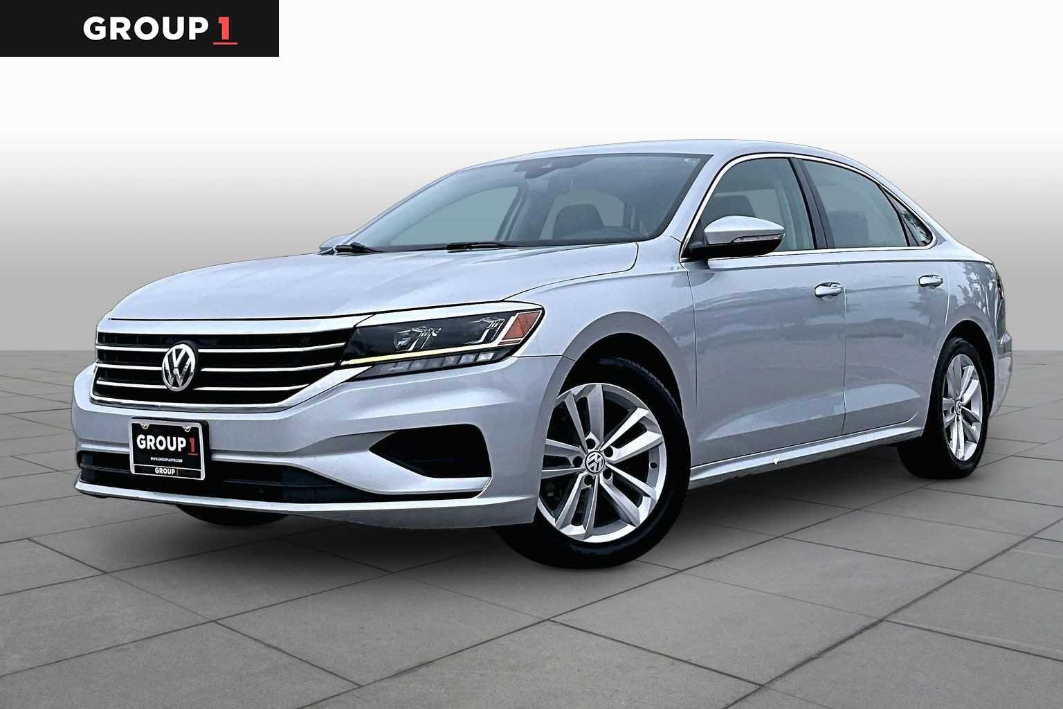 2020 Volkswagen Passat 2.0T SE Auto's photo