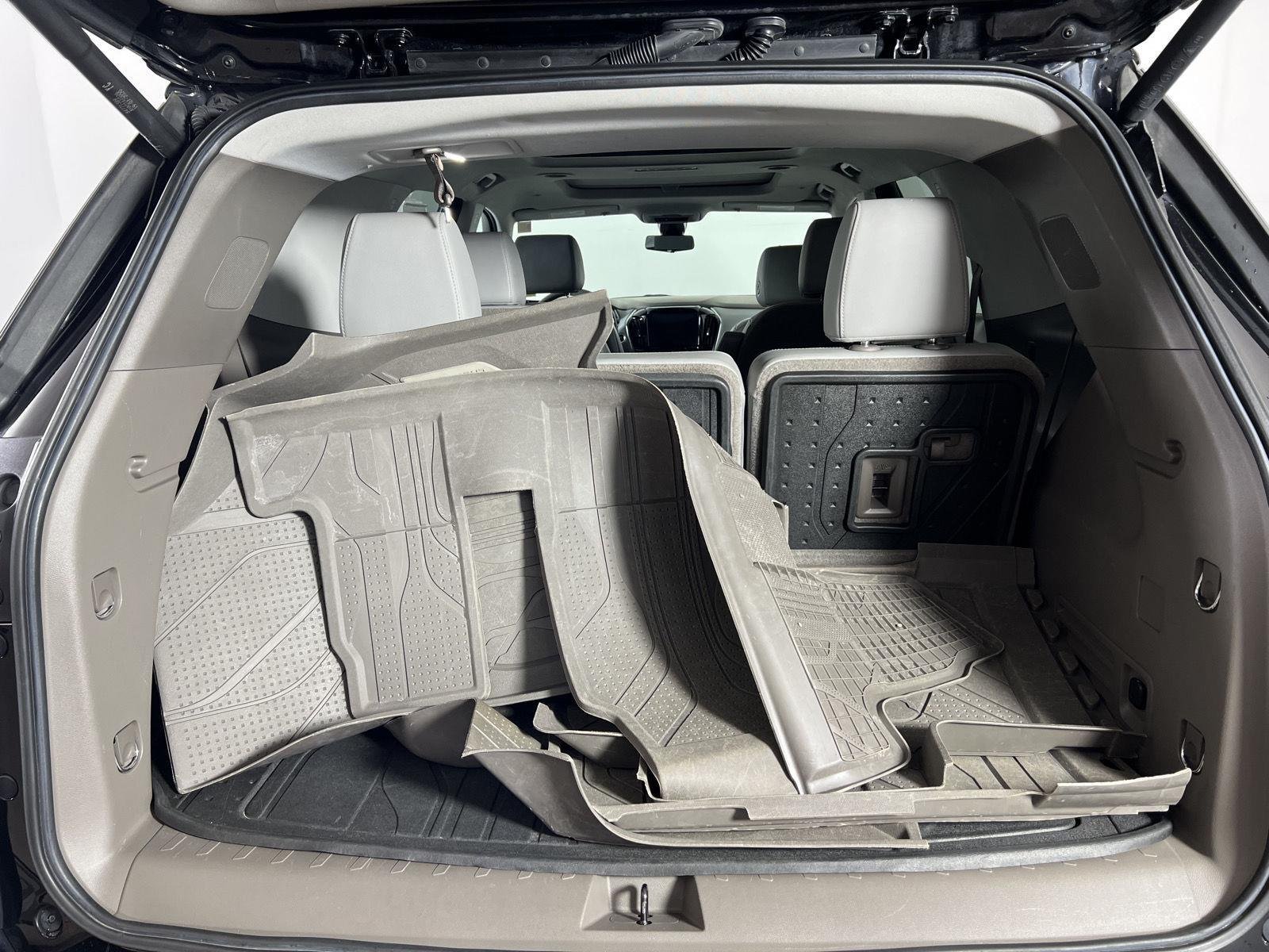 Used 2020 Mosaic Black Metallic Chevrolet Premier image 25
