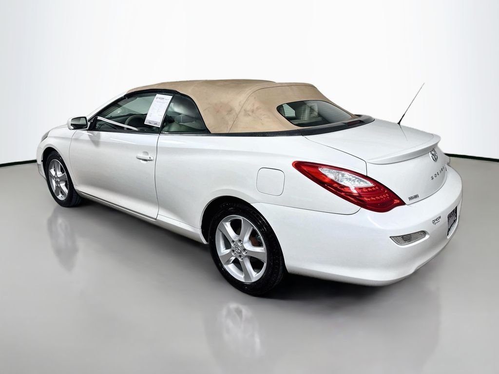 Used 2008 White Pearl Toyota SLE image 5