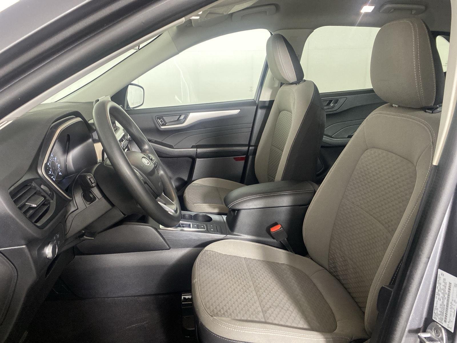 Used 2022 Carbonized Gray Ford SE image 13