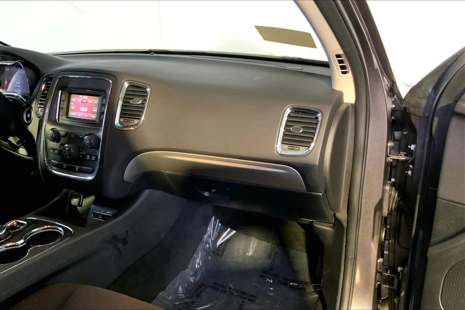 Used 2015 Granite Crystal Metallic Clearcoat Dodge SXT image 19