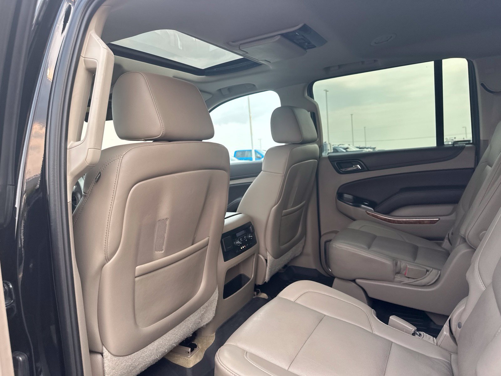 Used 2015 Black Chevrolet LTZ image 22
