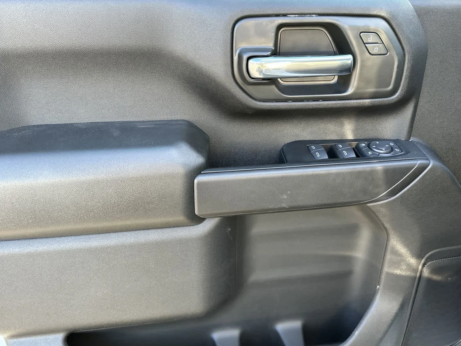 2025 GMC Sierra 3500HD Pro - Photo 20