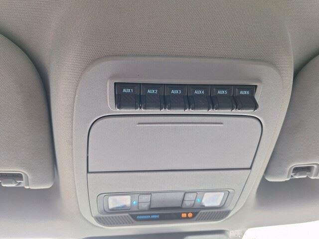 Used 2024 Oxford White Ford XLT image 20