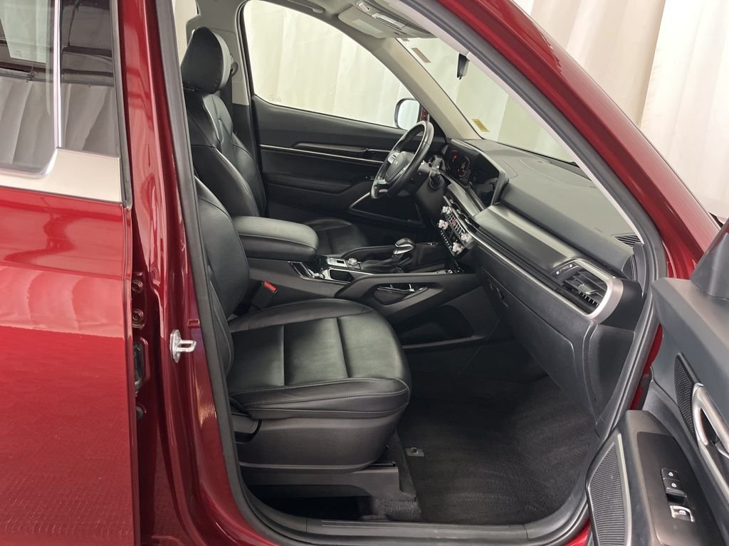 2023 Kia Telluride S - Photo 22