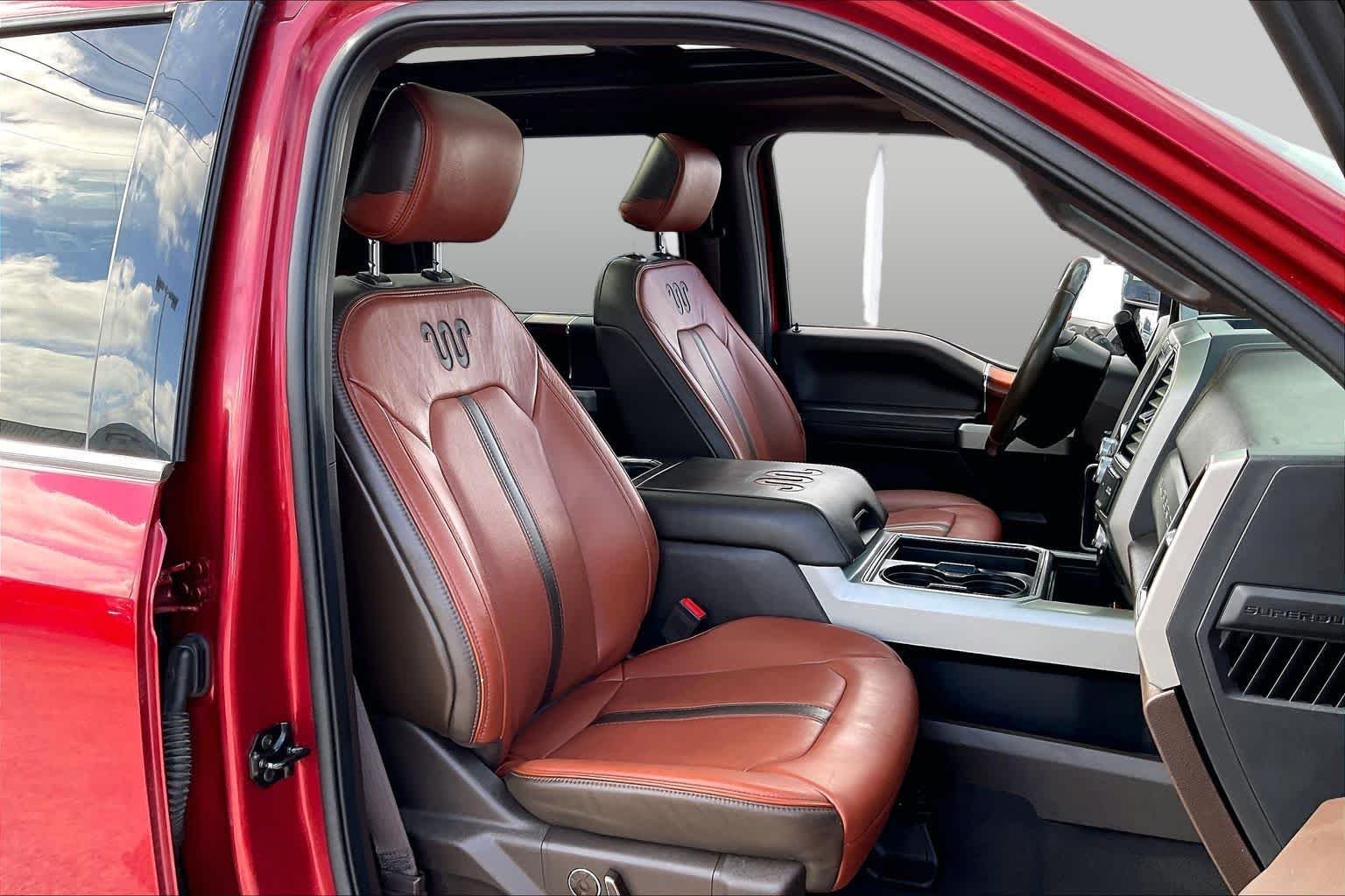 Used 2019 Ruby Red Metallic Tinted Clearcoat/Stone Gray Ford King Ranch image 9