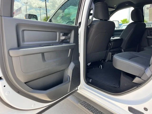 New 2026 Bright White Clearcoat RAM  image 17