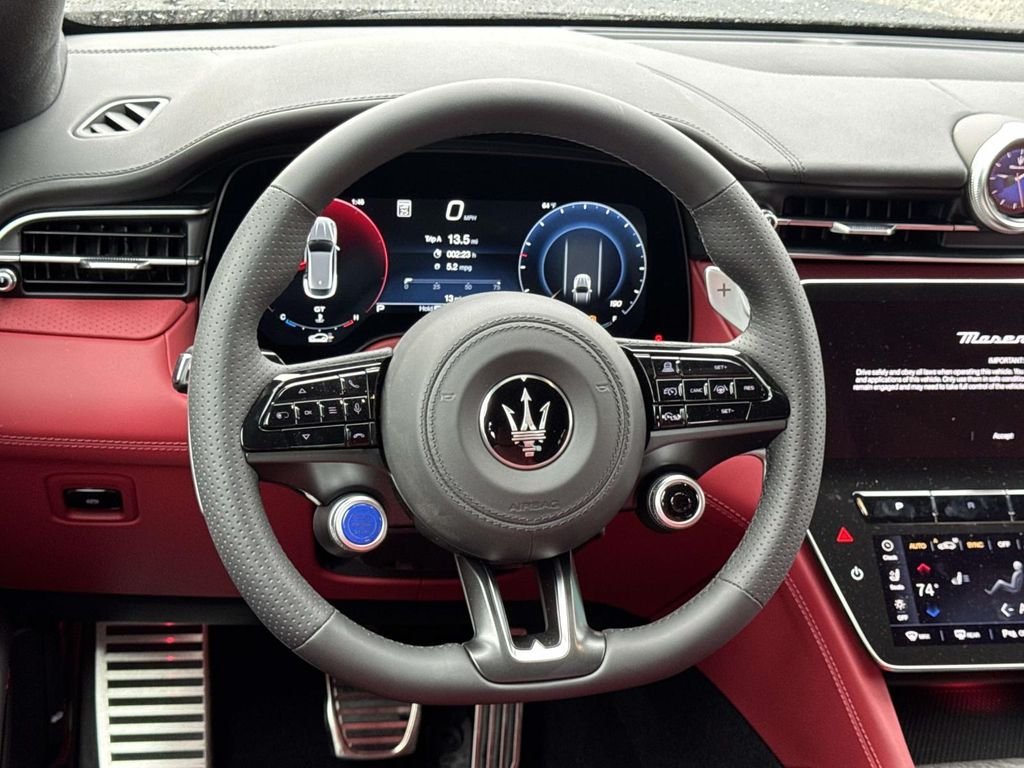 2026 Maserati Grecale Modena V6 - Photo 7