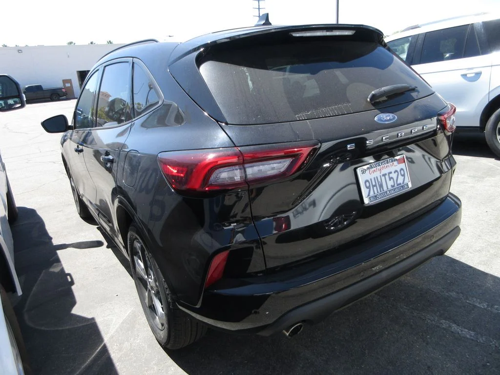 Certified Used 2023 Agate Black Metallic Ford ST-Line image 2