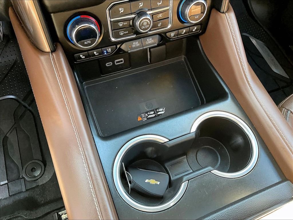 Used 2023 Beige Chevrolet High Country image 27