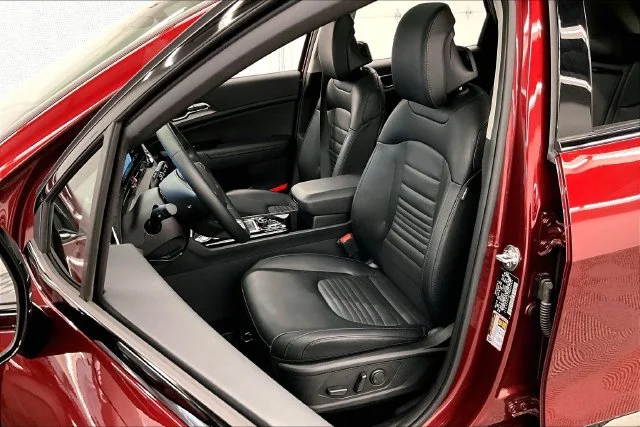Used 2025 Dawning Red Kia SX-Prestige image 24