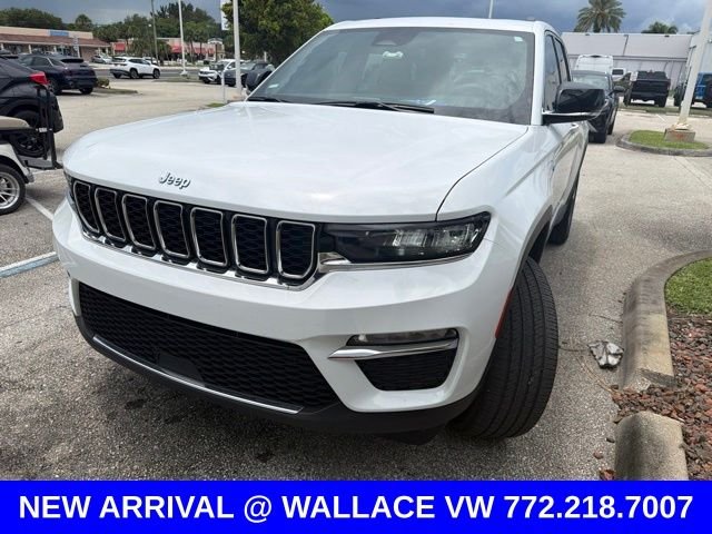 Used 2023 White Jeep 4xe image 1