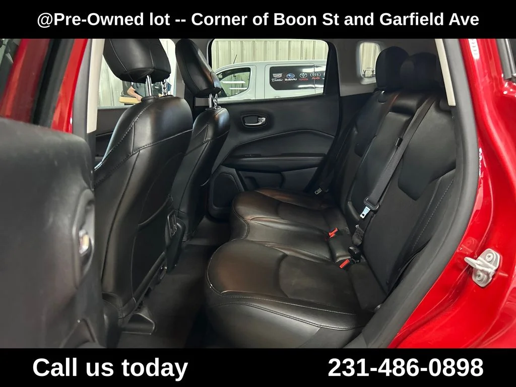 Used 2020 Red Jeep Latitude image 26