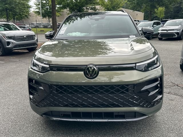 New 2026  Volkswagen 2.0T SE R-Line Black image 2