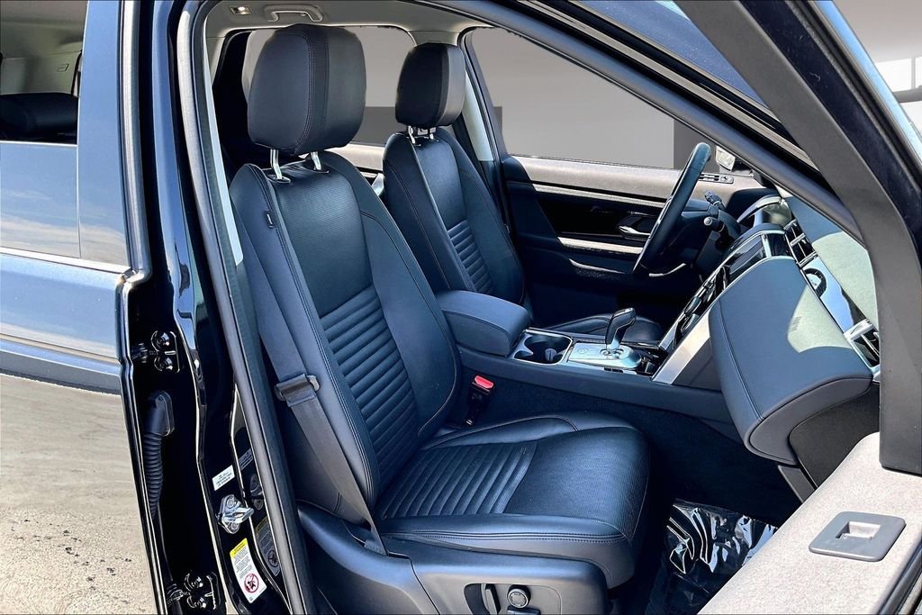 Used 2023 Santorini Black Metallic Land Rover S image 27