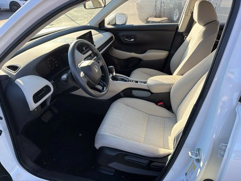 Used 2024  Honda LX image 12