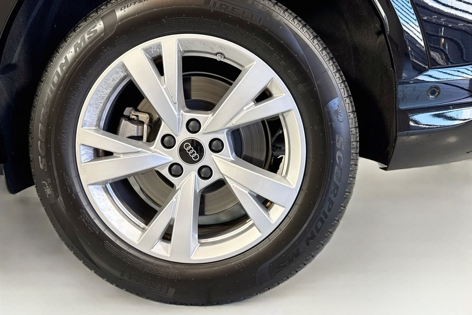 Used 2025 Mythos Black Metallic Audi Premium image 29