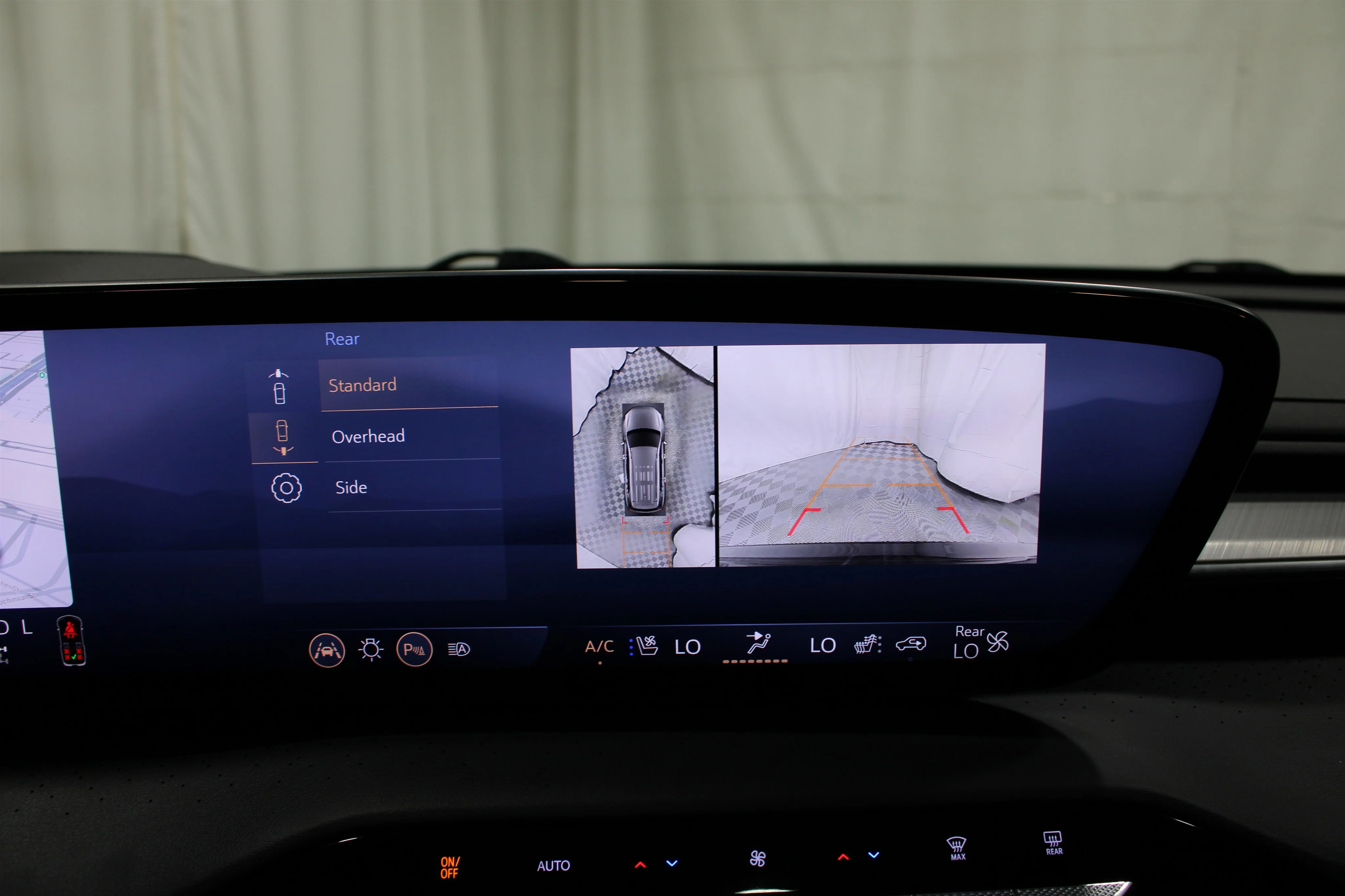 2025 Buick Enclave Avenir - Photo 18