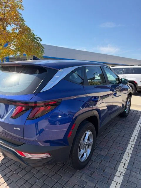 Used 2024 Blue Hyundai SE image 3