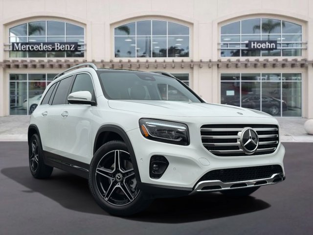 New 2026 Polar White Mercedes-Benz GLB 250 image 1