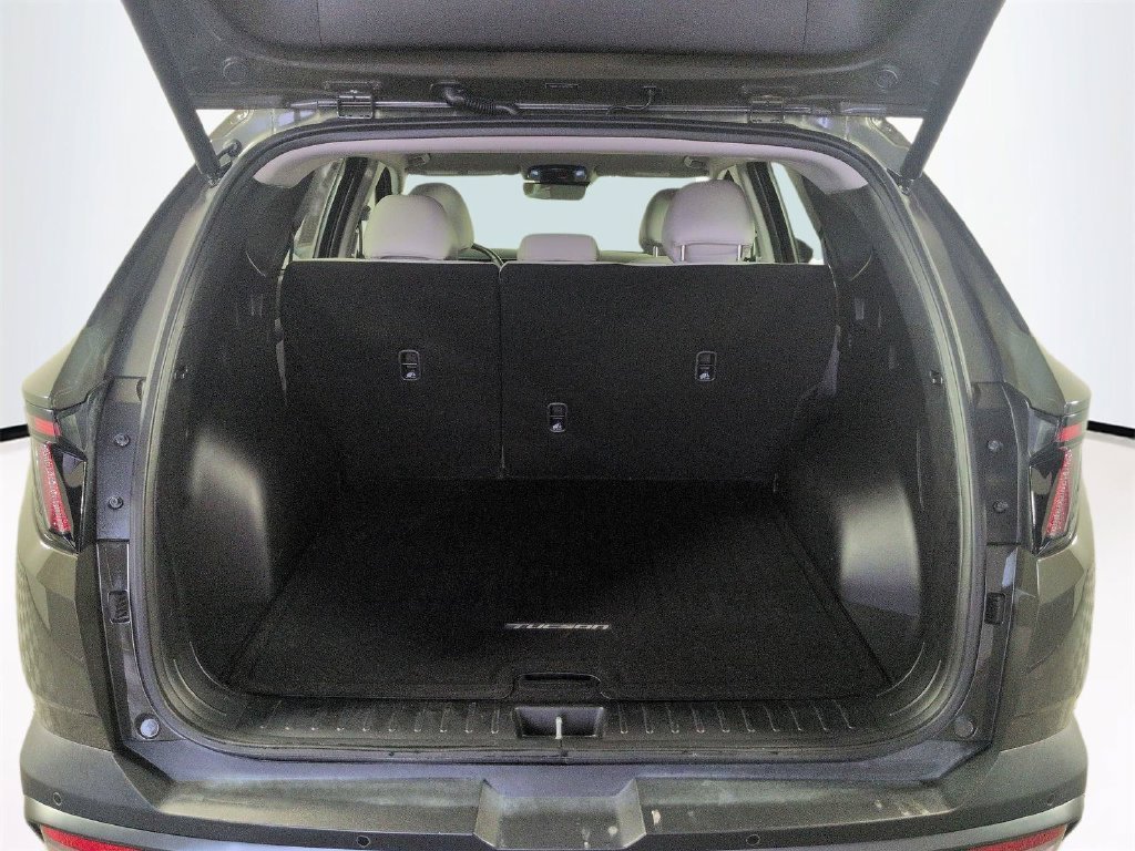 2025 Hyundai Tucson Limited - Photo 16