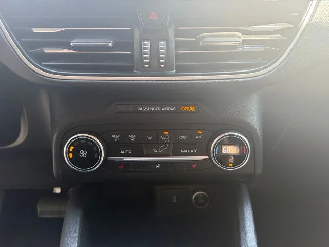 Used 2020 Ingot Silver Ford SEL image 17