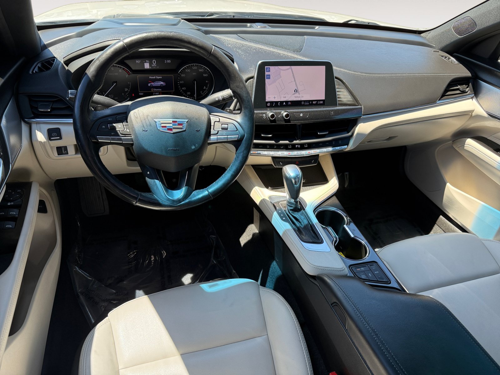 Used 2021 Crystal White Cadillac Luxury image 15