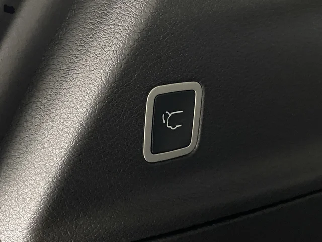 2026 Chrysler Pacifica Limited - Photo 16