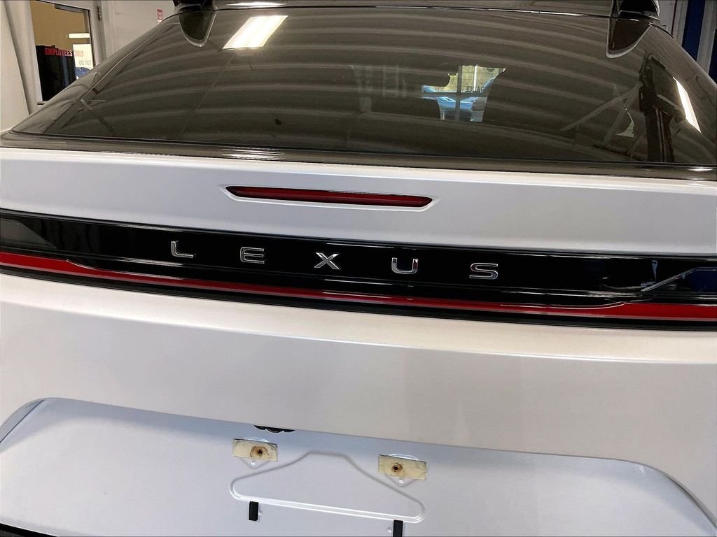 Used 2023 White Lexus 450e Luxury image 28